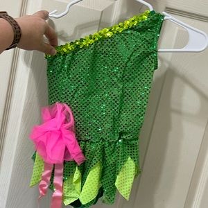 Child size 6. Used for a tinker bell dance.